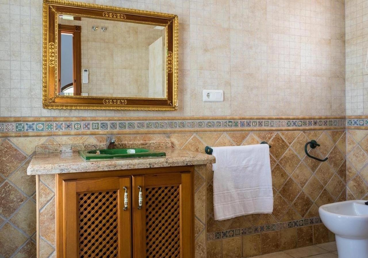 Spacious Villa With Exceptional Views In Malaga Casarabonela Ngoại thất bức ảnh