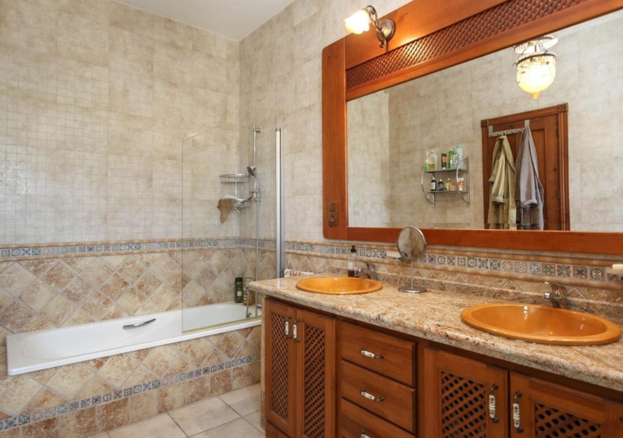 Spacious Villa With Exceptional Views In Malaga Casarabonela Ngoại thất bức ảnh