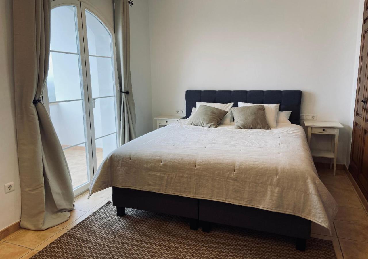 Spacious Villa With Exceptional Views In Malaga Casarabonela Ngoại thất bức ảnh